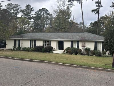1501 Ridgewood Dr, Columbia, MS, 39429
