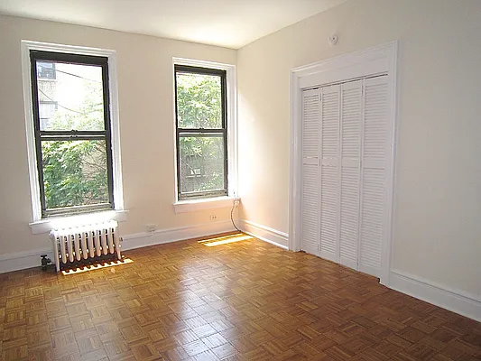 Rented by City Connections Realty | media 38