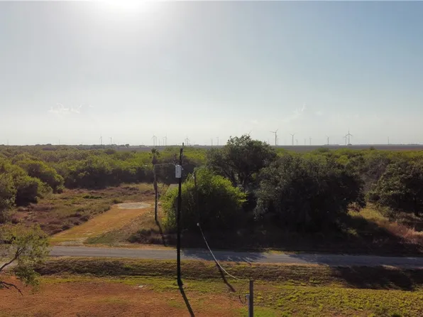7239 County Road 2045, Sinton, TX 78370