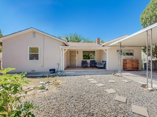2436 Pueblo Bonito Ct NW, Albuquerque, NM 87104