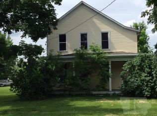 705 W Stone Ave, Fairfield, IA 52556