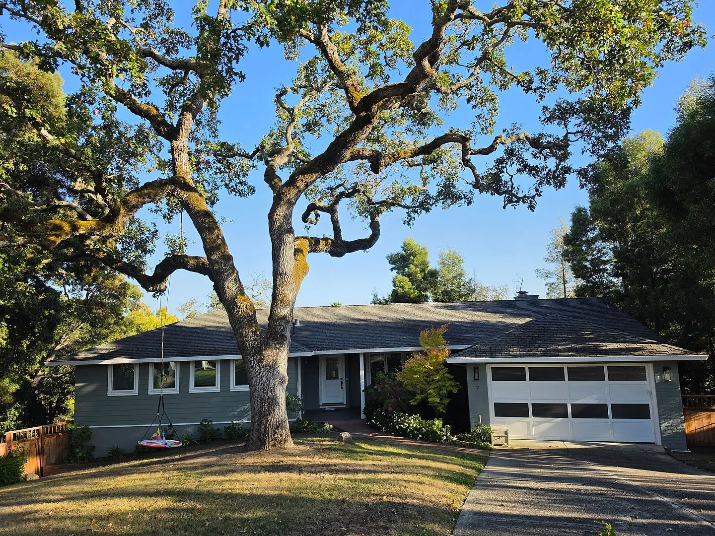 Updated Greenbrae 3x2.5 with large yard, additional office and high-end finishes throughout — Photo 2