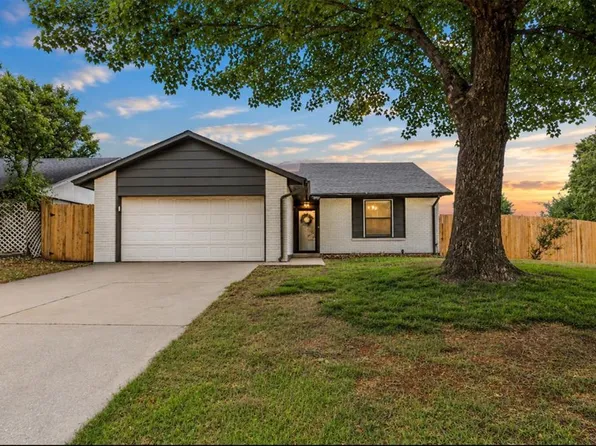 12301 SW 15th Ter, Yukon, OK 73099