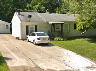 1685 Rockwell Ave, Bloomfield Hills, MI 48302