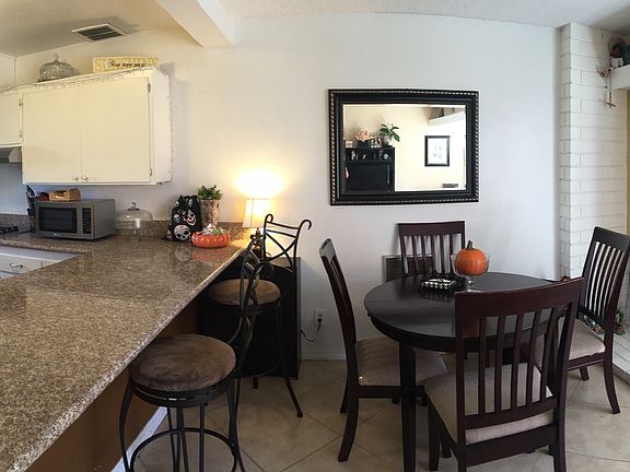Expansive granite counter 