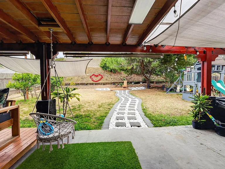 10924 Montongo St — Photo 19