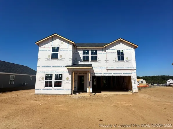 365 Dartmoor Ln, Raeford, NC 28376