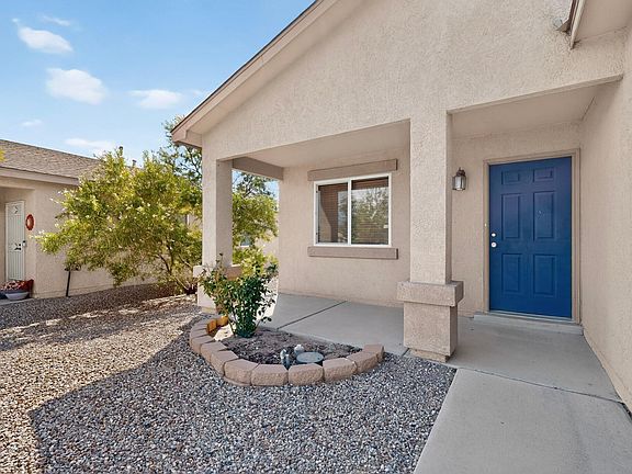 5th image of 30 Tome Vista Dr