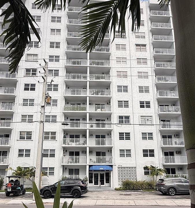 1st image of 200 S Birch Rd APT 211