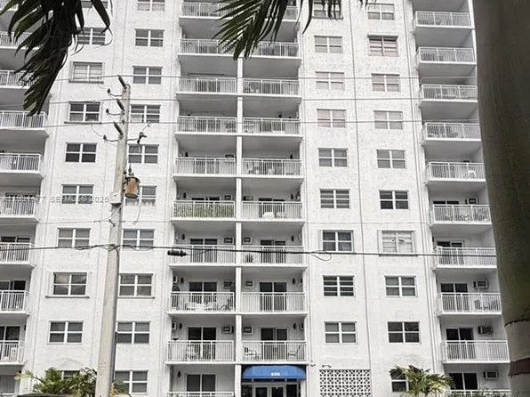 200 S Birch Rd APT 211, Fort Lauderdale, FL 33316