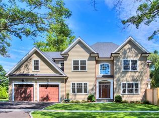 18 Ross Hill Rd, Fairfield, CT 06824