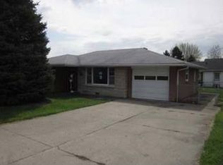 2425 Hillcrest Dr, Anderson, IN 46012