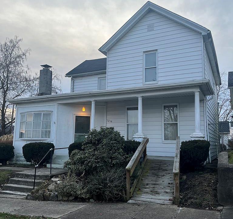 1st image of 1219 McConnell Ave