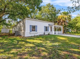 5830 Geranium Rd, Jacksonville, FL 32209