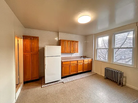 Rented by Fifth & Forever LLC | media 3