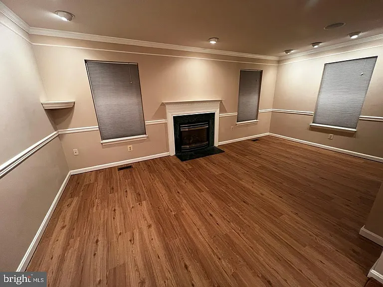 16853 Capon Tree Ln — Photo 9