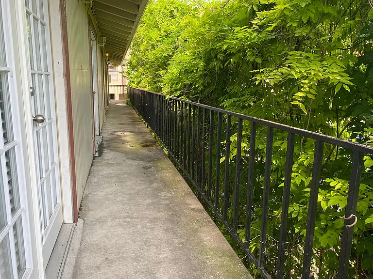 2402 Rio Grande St — Photo 12