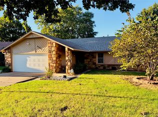 8525 E 77th Pl, Tulsa, OK 74133