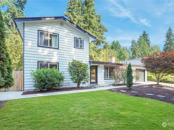 15834 Juanita Drive NE, Kenmore, WA 98028