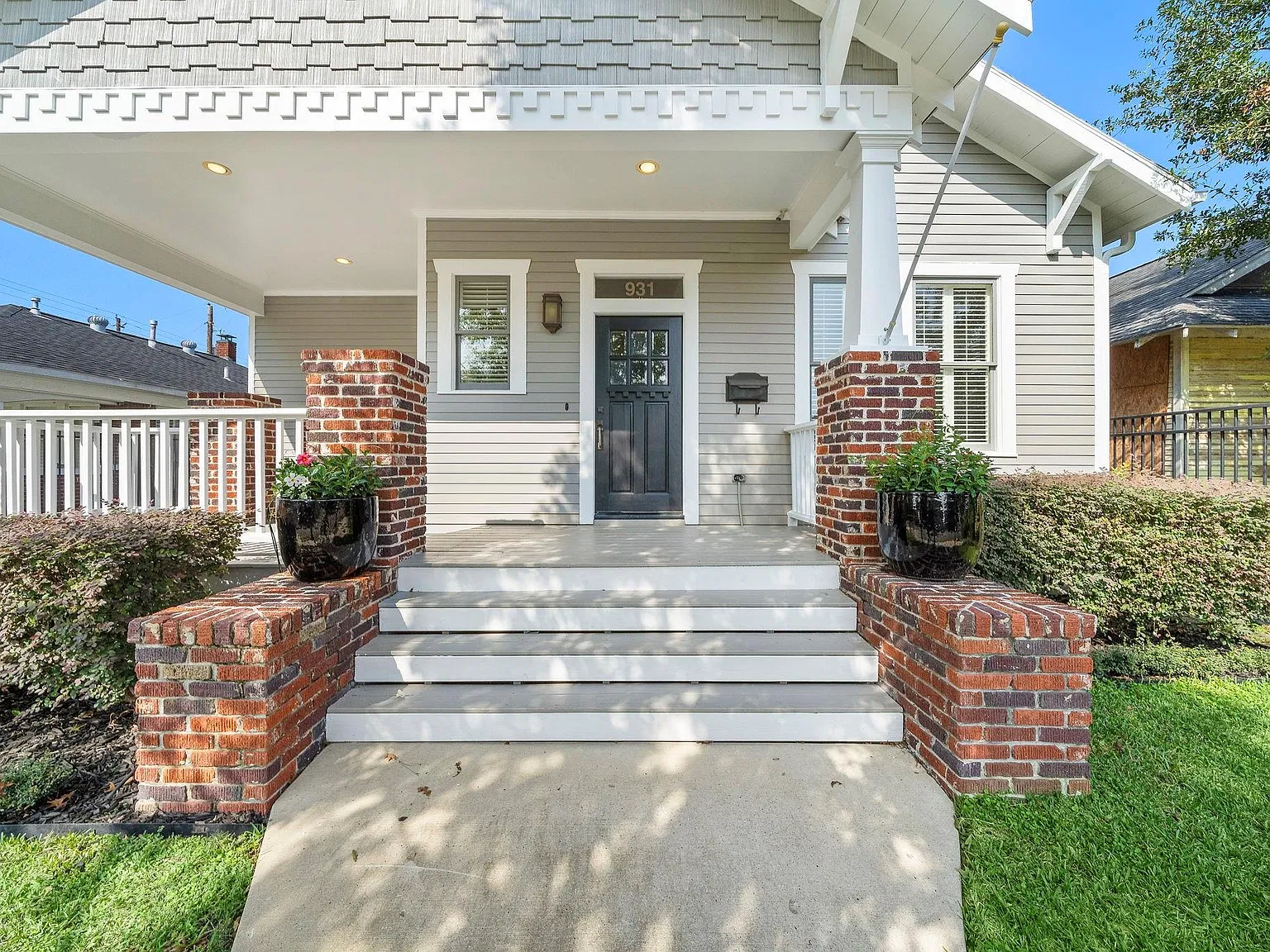 3 bed, 2.5 bath, 2542 sqft, $7,000 — Photo 4