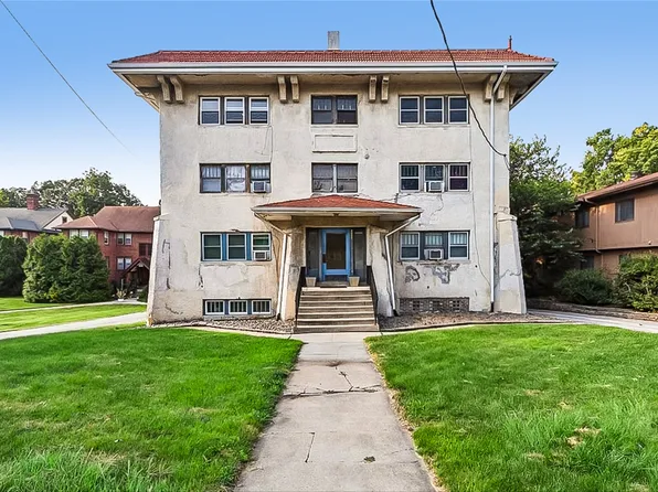 4000 University Ave APT 5, Des Moines, IA 50311