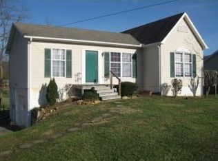 107 Wild Rose Ln, Johnson City, TN 37601