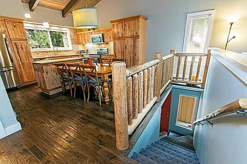 321 Ski Way Photo 1