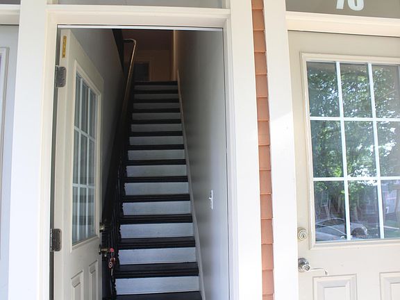 2nd image of 77 Hamilton St #77