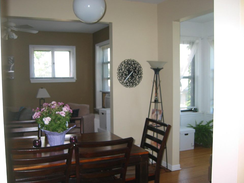 1st image of 1834 W Berteau Ave APT 1