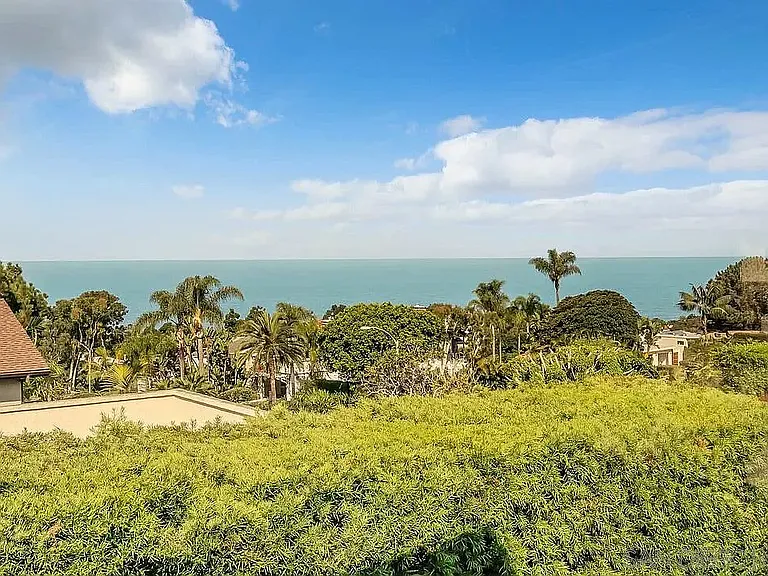 2123 De Mayo Rd — Photo 2