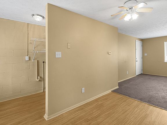 5th image of 179 Currier Dr #179B