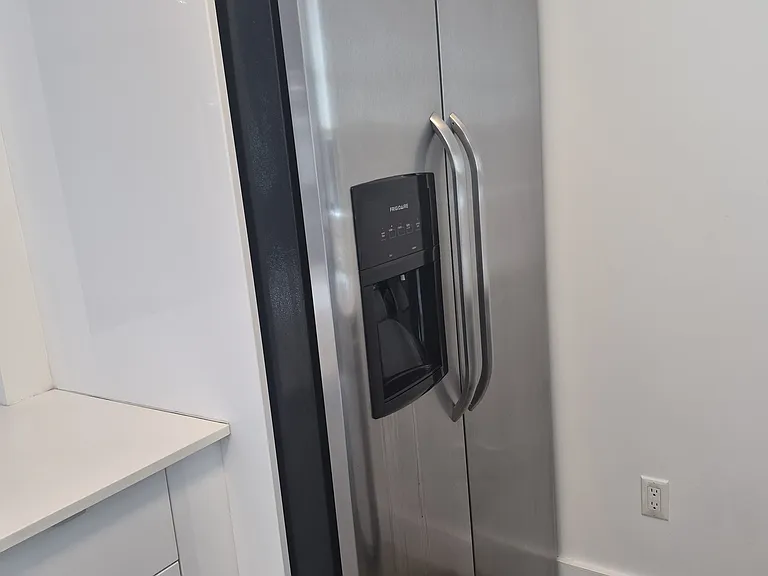 4418 Burns Ave #1/2 — Photo 6