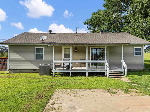 583 Grandview Rd, Center Ridge, AR 72027