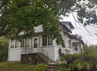 9 Everton Ave, Worcester, MA 01604