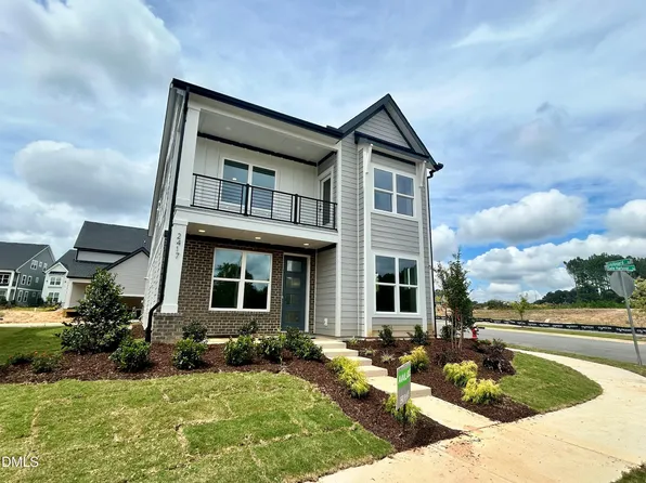 2417 Safe Harbour Rd, Fuquay Varina, NC 27526
