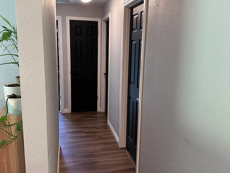 712 SW Cypress St — Photo 10