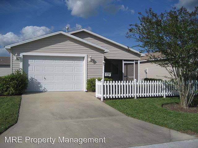 1st image of 2624 Moncayo Ave