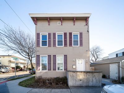 301 Front St, Secaucus, NJ, 07094