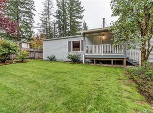 6239 Azure Way, Maple Falls, WA 98266