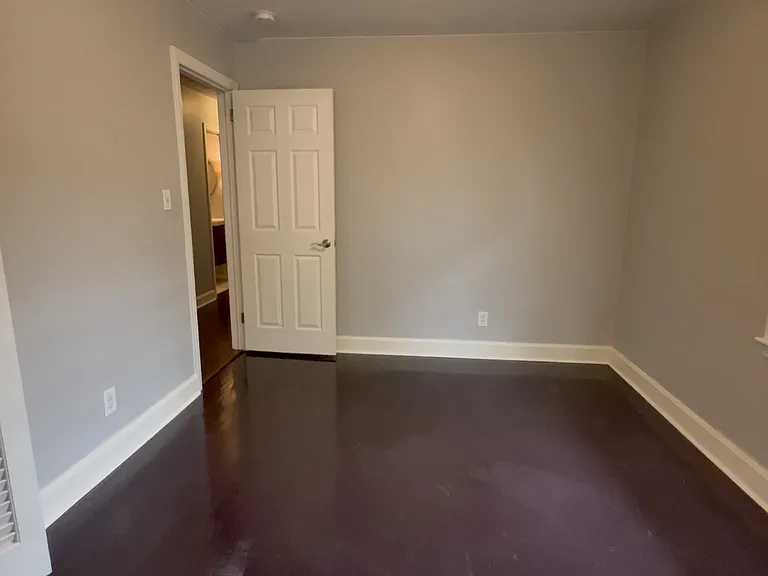 1536 Emerywood Dr — Photo 8