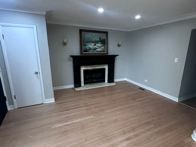 6009 S Kolin Ave — Photo 9