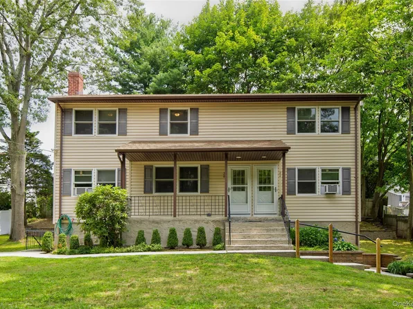 20-22 William Street, East Northport, NY 11731