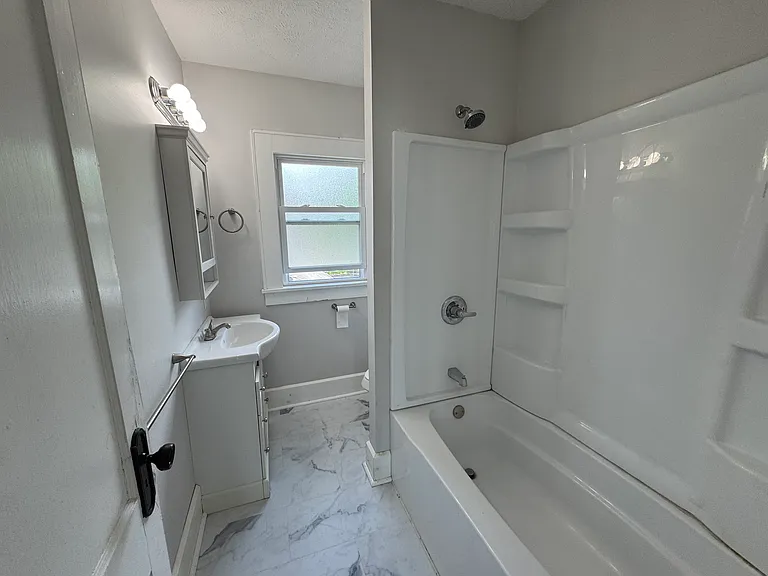 803 Wright Ave #805 — Photo 8