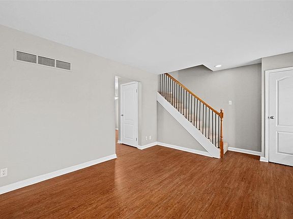 2nd image of 1240 Clarkson Ct #1240