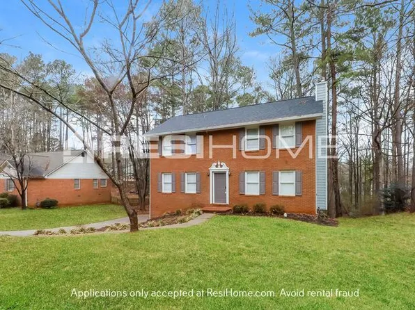 1512 Hillside Dr SE, Conyers, GA 30094