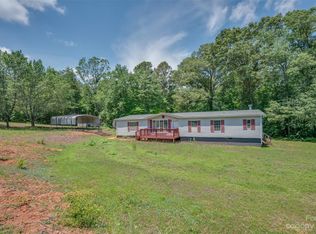 134 Maypole Ct, Forest City, NC 28043