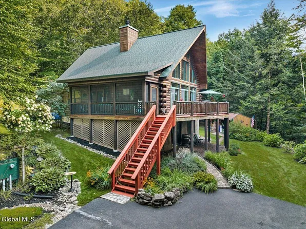 14 Smith Mountain Road, Lake Luzerne, NY 12846