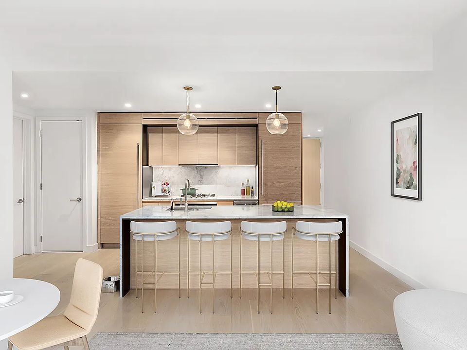 1st image of 215 W 28th St APT 5B