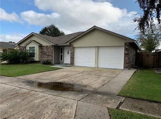 1837 Hampton Dr, Harvey, LA 70058