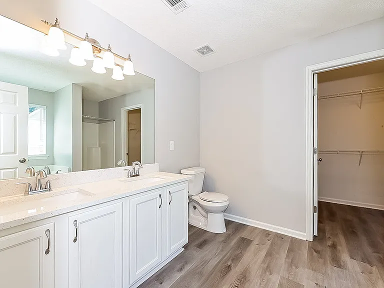 5567 Katherine Village Dr — Photo 10